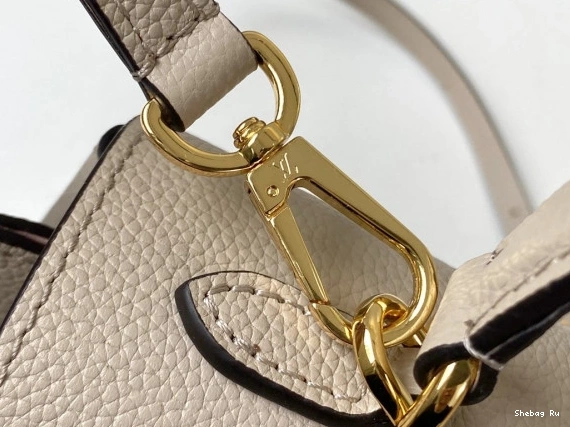 EVER LOUIS MM LOCKME VUITTON BB 0823
